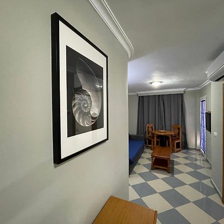 Apartamentos Nina De Oro Torremolinos Extérieur photo