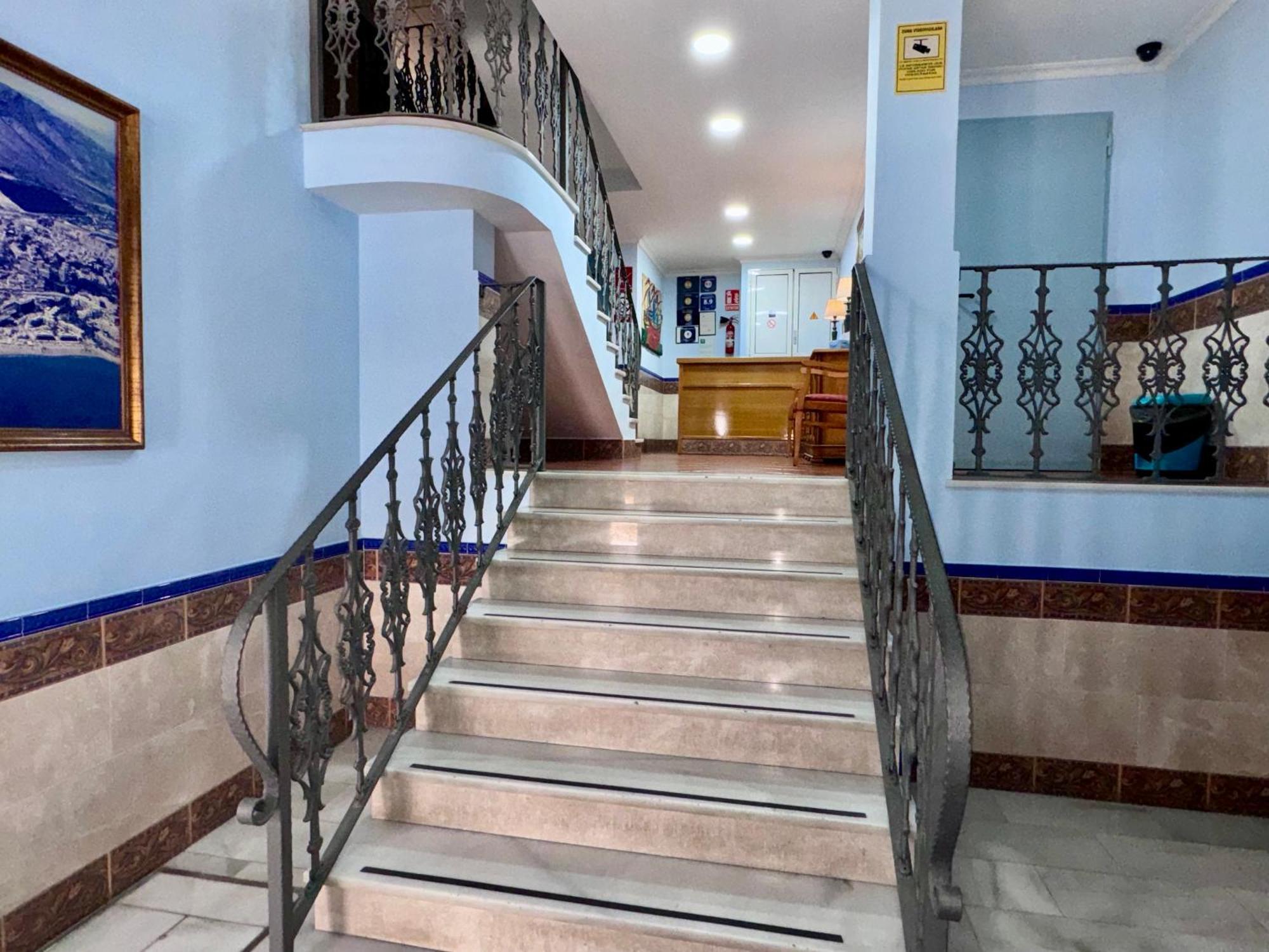 Apartamentos Nina De Oro Torremolinos Extérieur photo