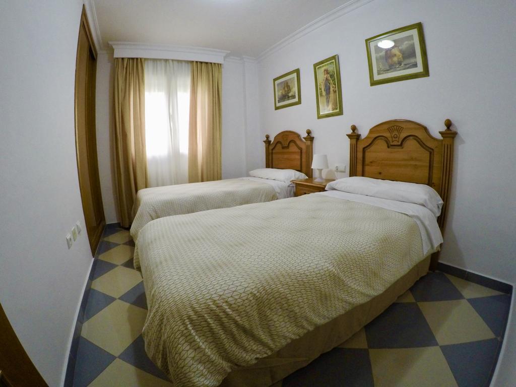 Apartamentos Nina De Oro Torremolinos Extérieur photo