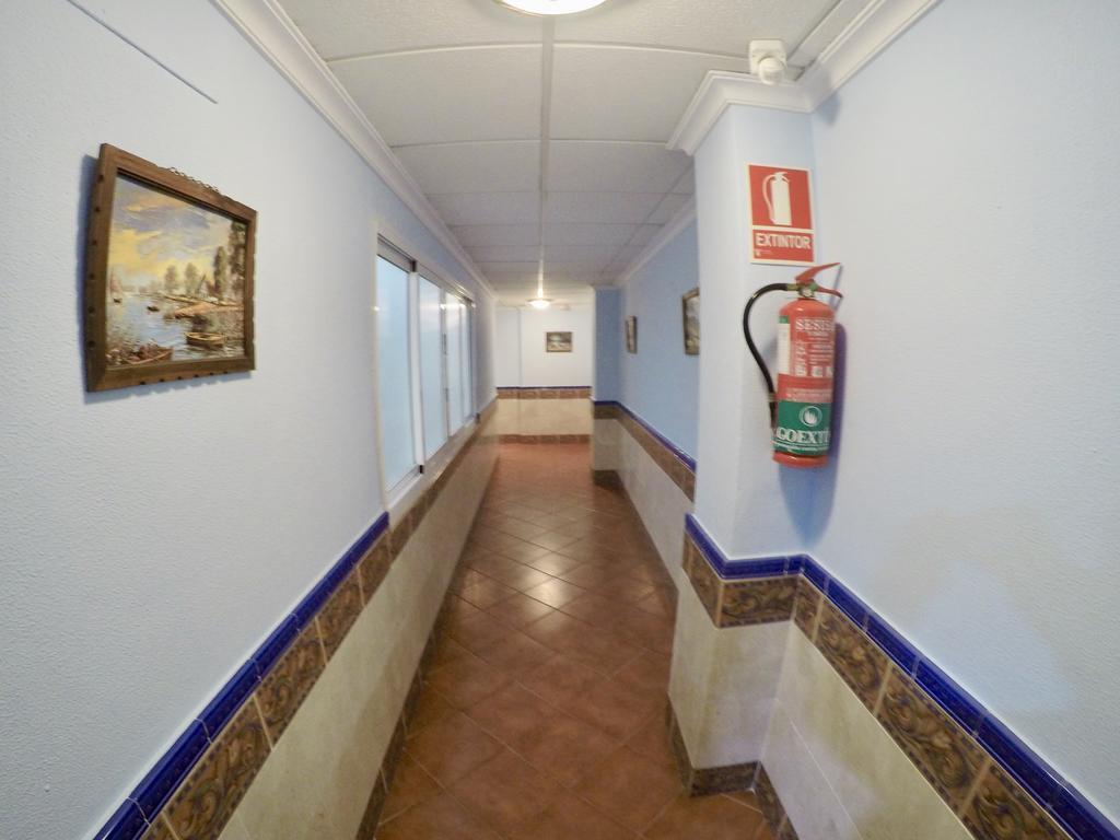 Apartamentos Nina De Oro Torremolinos Extérieur photo